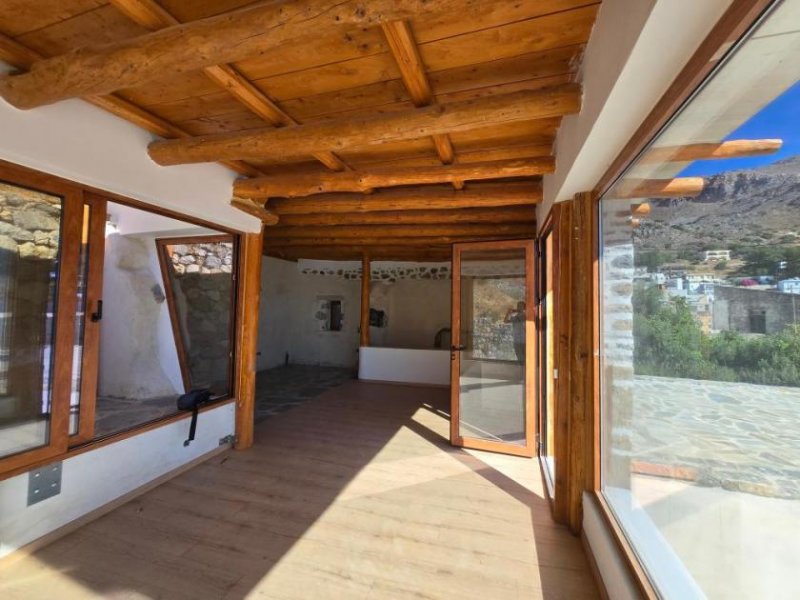 Sellia bei Plakias Kreta, Sellia: Komplex von renovierten Häusern mit der Möglichkeit des zusätzlichen Baus zum Verkauf Haus kaufen